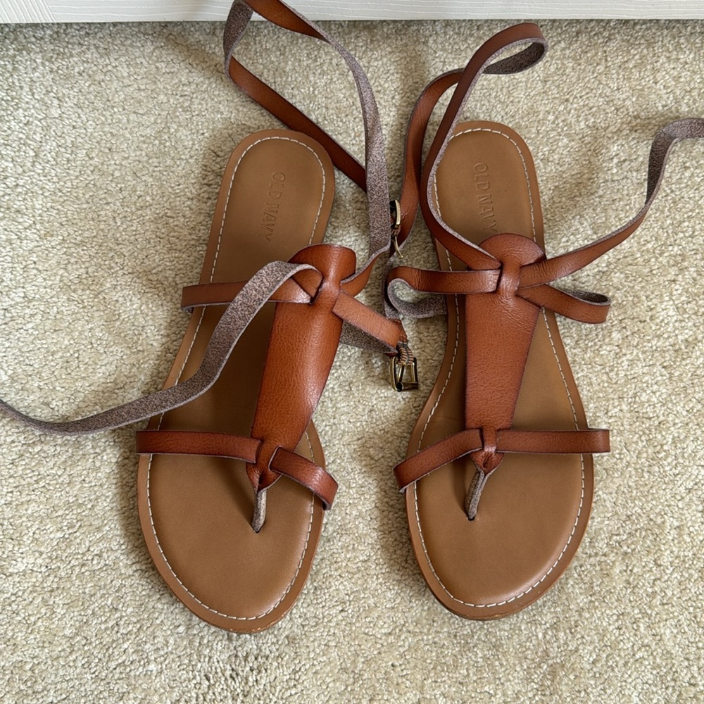 Old Navy Brown/Tan Sandals